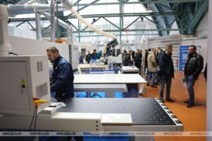 Подробнее о статье Самые передовые решения. Международная выставка «Деревообработка-2025» открылась в Минске