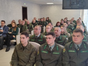 Подробнее о статье ПОВЫШЕНИЕ ГОТОВНОСТИ К ПОЖАРАМ В ЛЕСАХ БЕЛАРУСИ