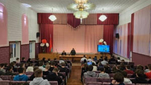 Подробнее о статье ЗА КАДРАМИ В КОЛЛЕДЖ